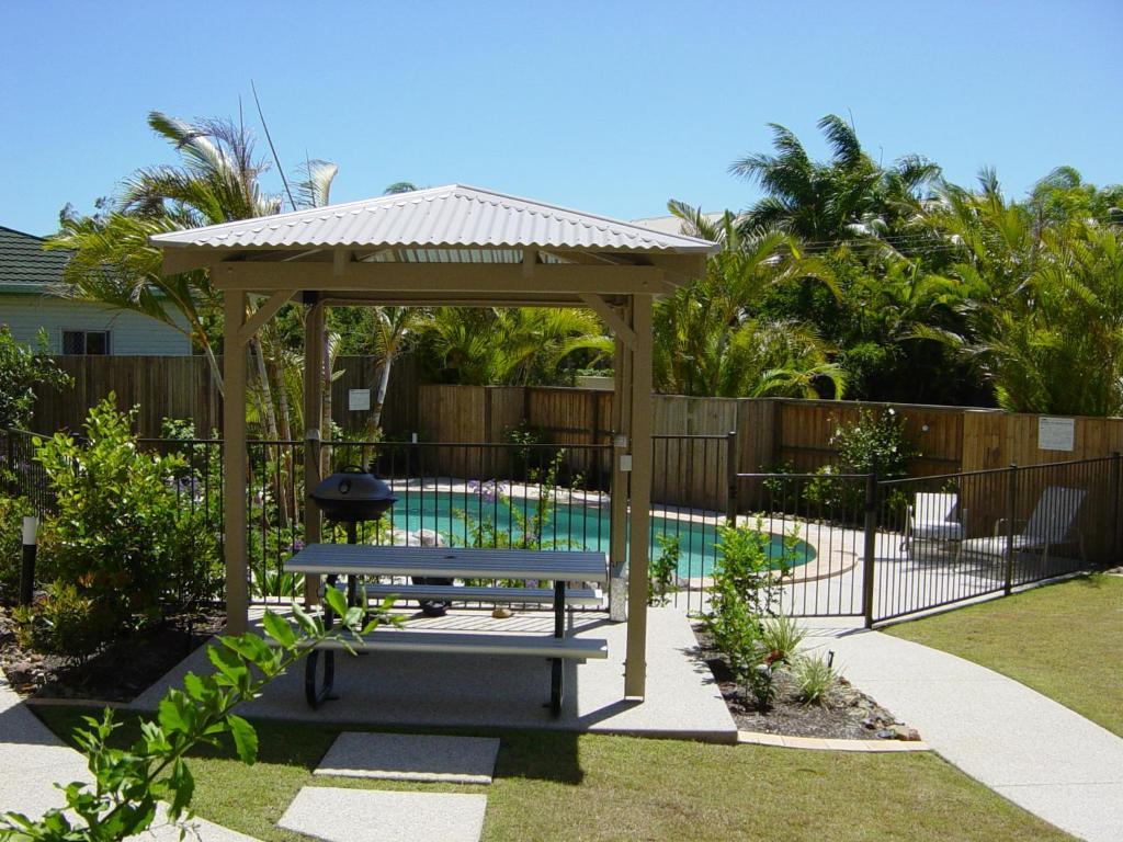 Cockleshell Sands Apartment Noosaville Room photo